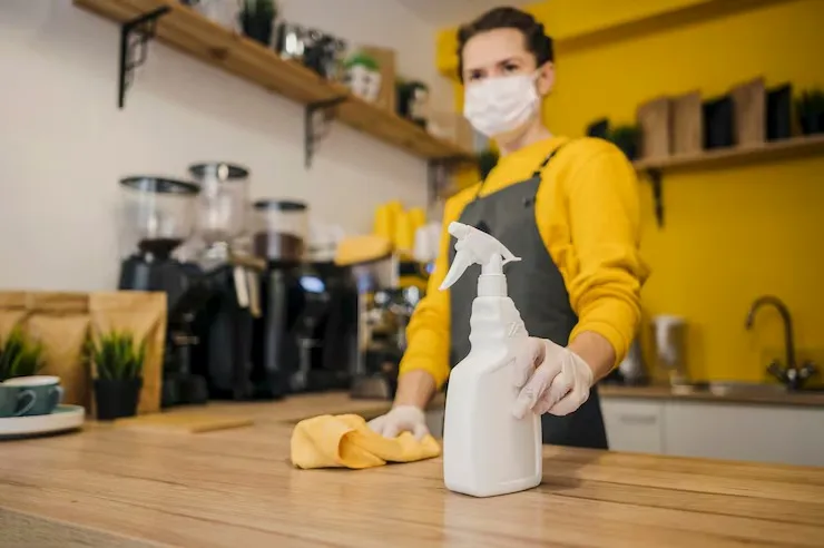 Produtos de limpeza para cozinha de restaurante